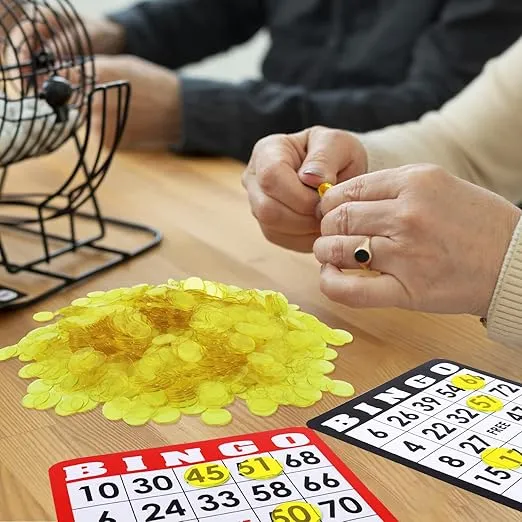GSE Games & Sports Expert 500 Pieces 3/4-Inch Yellow Bingo Chips, High-Contrast Transparent Counting Chips for Bingo Games, Parties