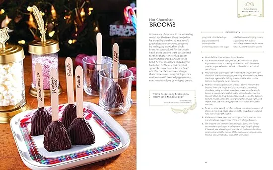 Harry Potter: Official Christmas Cookbook (Official Harry Potter Cookbooks)