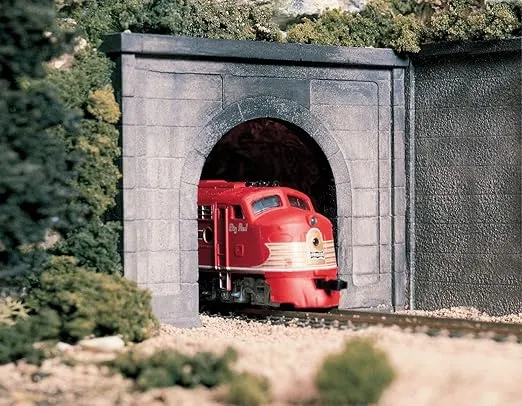 Woodland Scenics Concrete HO Tunnel Portal