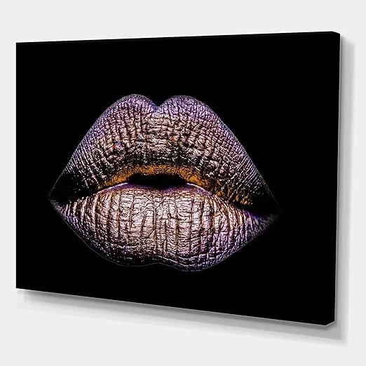 DesignQ Sexy Golden Metallized Female Lips V Modern Canvas Wall Art, Purple, 40x30