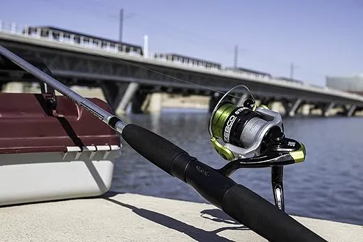 Zebco Stinger Spinning Fishing Reel, Changeable Right- or Left-Hand Retrieve, Quickset Anti-Reverse, Pre-Spooled with Zebco Line