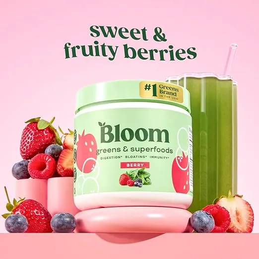 Bloom Nutrition Superfood Greens Powder, Digestive Enzymes with Probiotics and Prebiotics, Gut Health, Bloating Relief for Women, Chlorella, Green Juice Mix with Beet Root Powder, 30 SVG, Berry