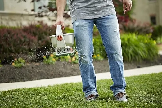 Scotts Wizz Hand-Held Spreader (4-Pack)