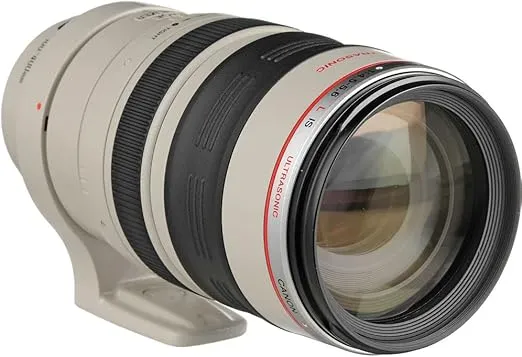 Canon EF 100-400mm f/4.5-5.6L is USM Telephoto Zoom Lens for Canon SLR Cameras