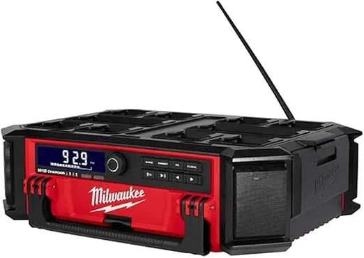 Milwaukee Radio + Charger M18 PACKOUT 2950-20