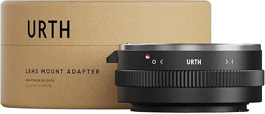 Urth Lens Mount Adapter: Compatible with Sony A (Minolta AF) Lens to Leica L Camera Body