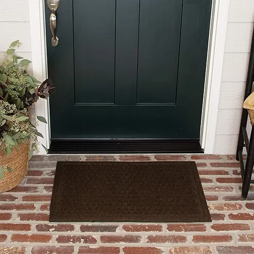 Mohawk Home Impressions Dots Chocolate Door Mat, 2' x 3'