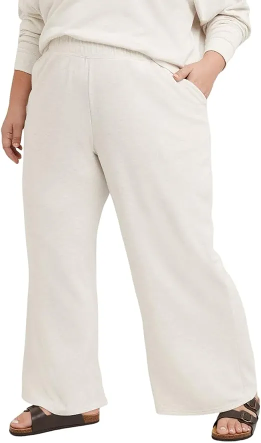 Hanes Women's Originals Plus Size Palazzo Pants, Brushed Fleece Sweatpants, Flare Leg, 28.5