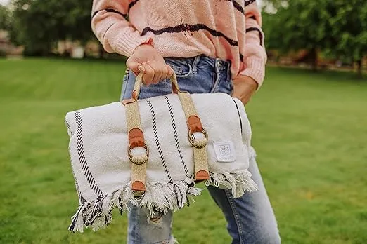 PICNIC TIME Montecito Picnic Blanket with Harness, Outdoor Blanket, Beach Blanket, (White & Blue Stripe)