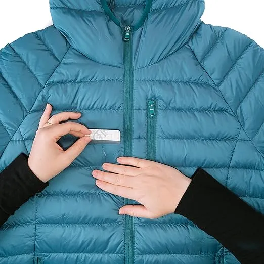 GEAR AID Tenacious Tape Mini Patches with Peel-and-Stick Adhesive Repairs Holes and Tears in Winter Gear, Down Puffer Jackets, Sleeping Bags, Tents and Rain Gear