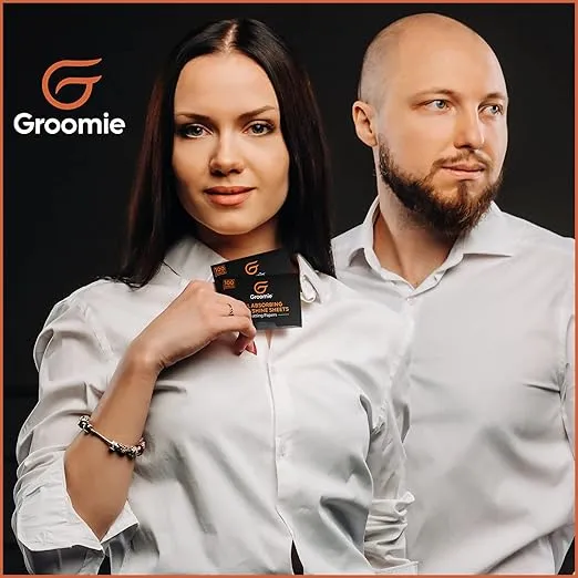 Groomie Oil Absorbing Blotting Sheets with Bamboo Charcoal - No Shine Sheets for Oily Skin, Instantly Absorb Excess Oil & Shine - 100 Sheets Bulk Pack for a Flawless, Shine-Free Complexion Anytime