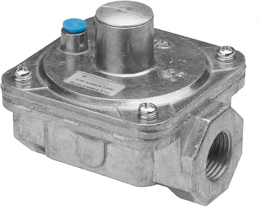 Adjustable Natural Gas Regulator for Gas Fire Pits, 3" to 6" WC Output, 1/2 PSI Input, 1/2" NPT, Designed for Outdoor Natural Gas Fire Pits, Fireplaces, and Grills
