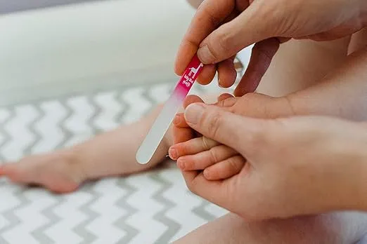 Baby Nail File, Safe Alternative for Nail Clippers, Must-Have Baby Essentials, Ideal Gift for Any Occasion Including Baby Shower, Pink - Baby Blue Giraffe